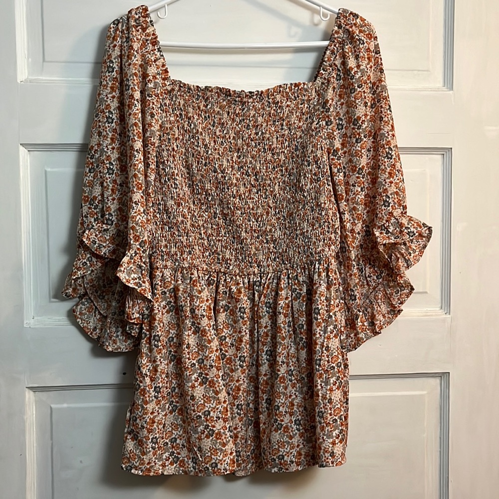 Floral top